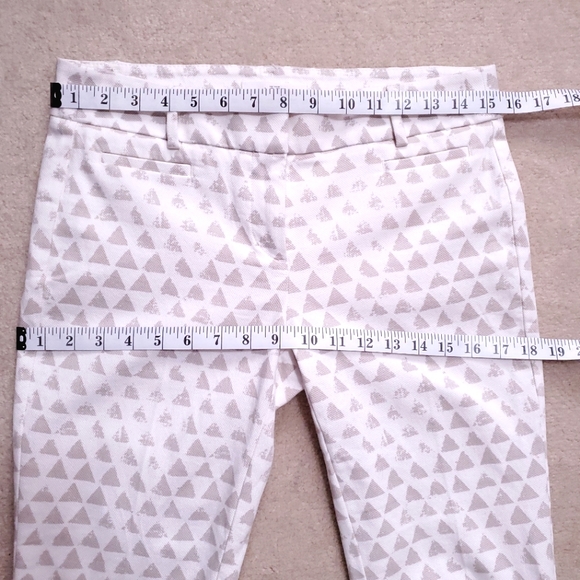 Loft ankle pants cream tan triangle print Marisa Rivera pant cotton 2 P 2 Petite - Picture 13 of 15